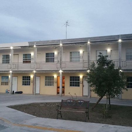 Hotel Estrella 마타모로스 외부 사진